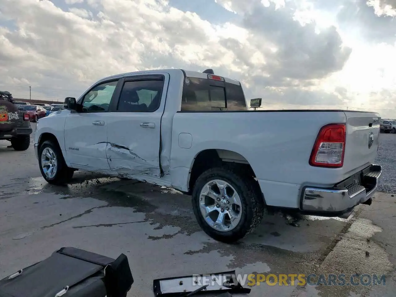 2 fotografías del automóvil dañado 1C6RREFT9KN596217 RAM 1500 2019