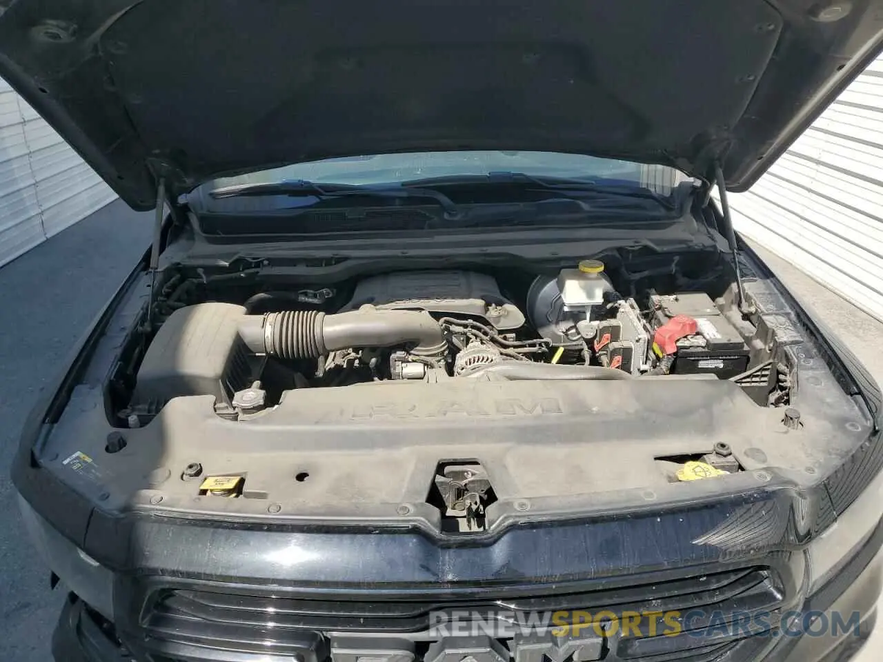 11 fotografías del automóvil dañado 1C6RREFTXKN705400 RAM 1500 2019