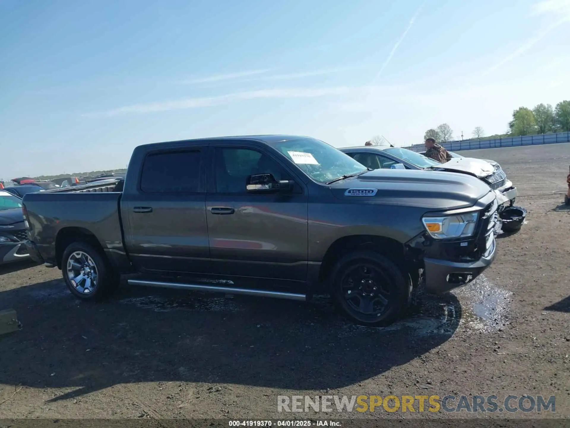 12 fotografías del automóvil dañado 1C6RREFTXKN793106 RAM 1500 2019