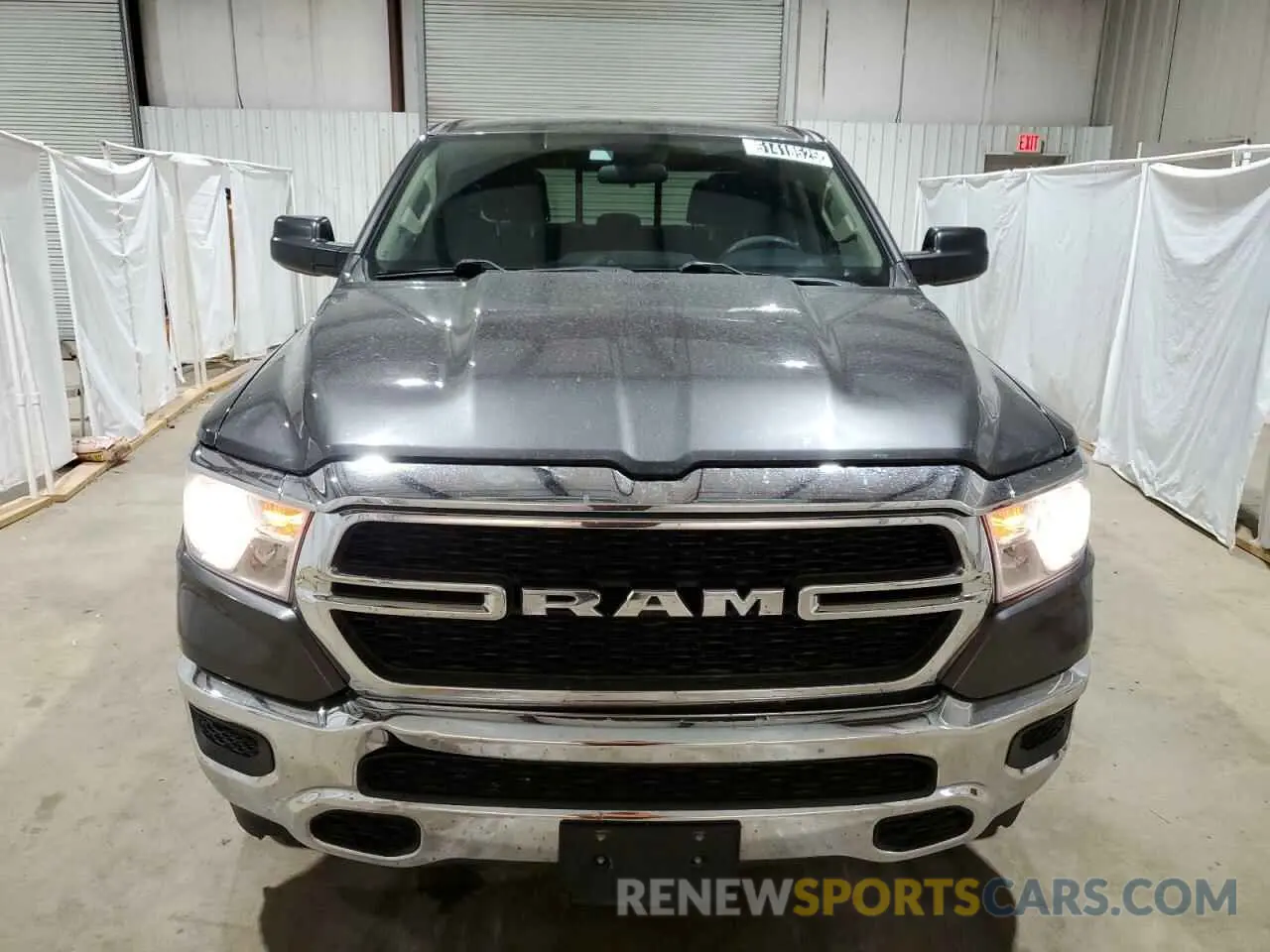5 fotografías del automóvil dañado 1C6RREGT6KN905267 RAM 1500 2019