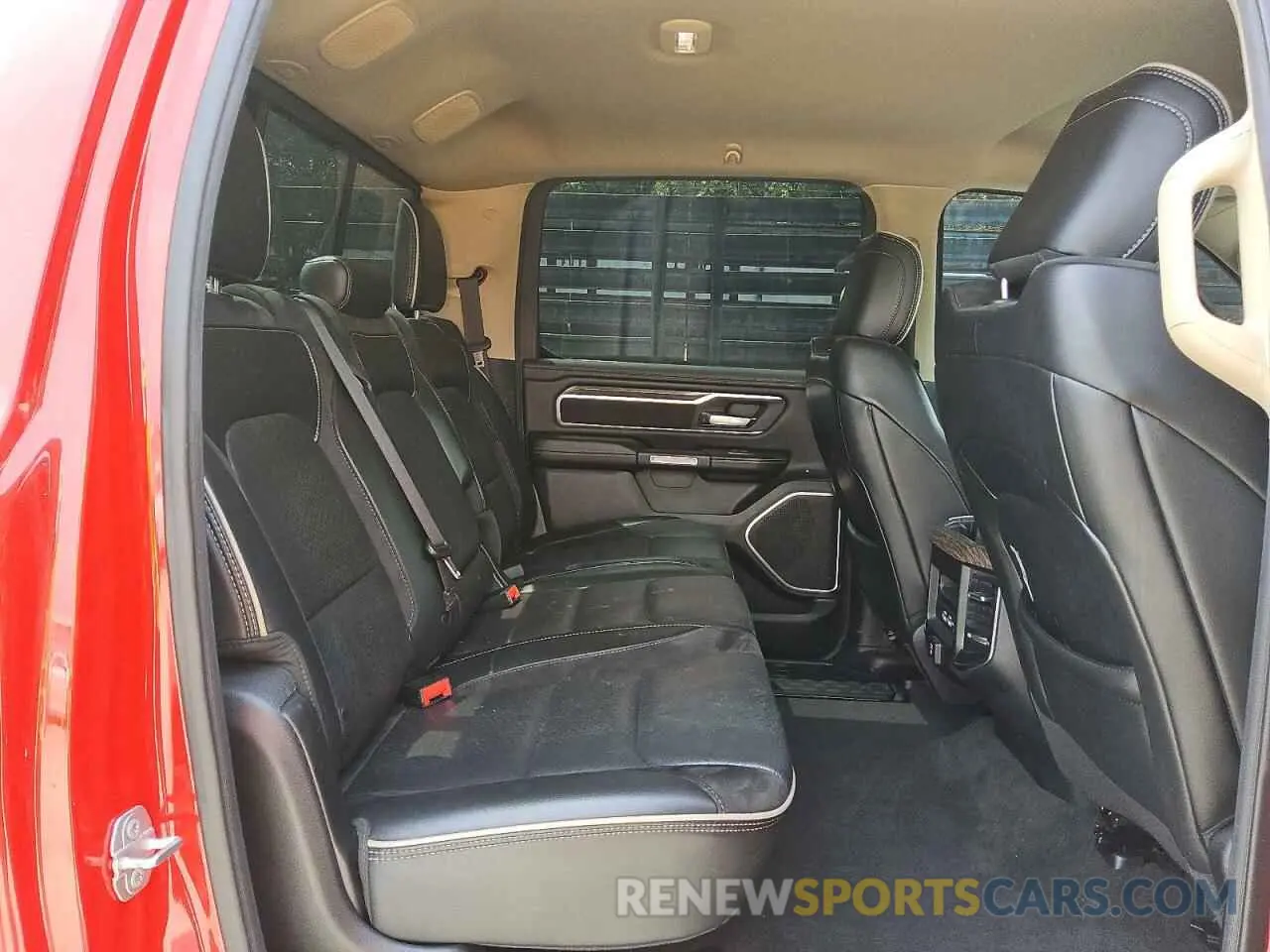 10 fotografías del automóvil dañado 1C6RREJG7KN821695 RAM 1500 2019