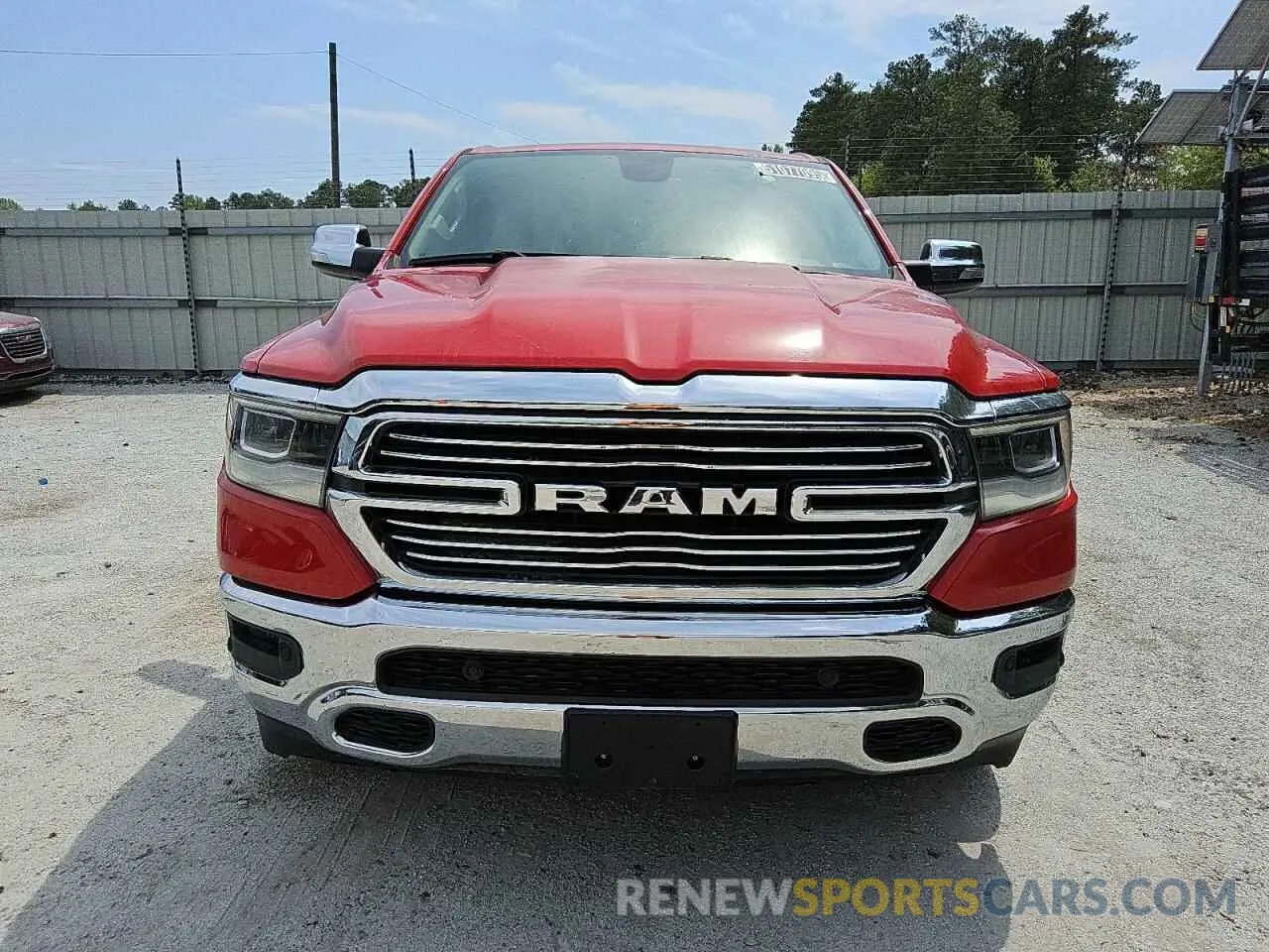 5 fotografías del automóvil dañado 1C6RREJG7KN821695 RAM 1500 2019