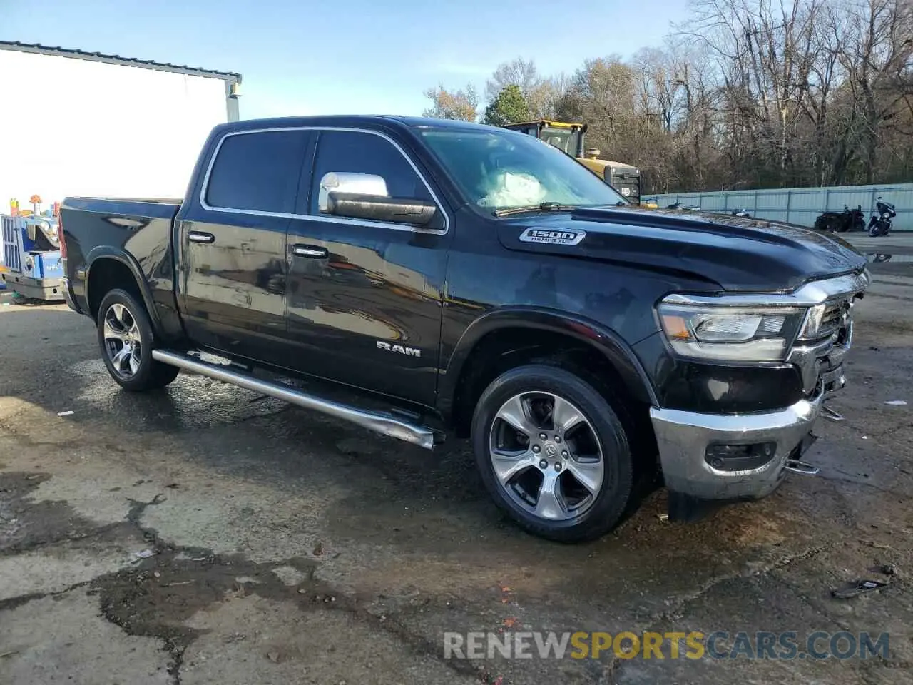 4 fotografías del automóvil dañado 1C6RREJT2KN502699 RAM 1500 2019