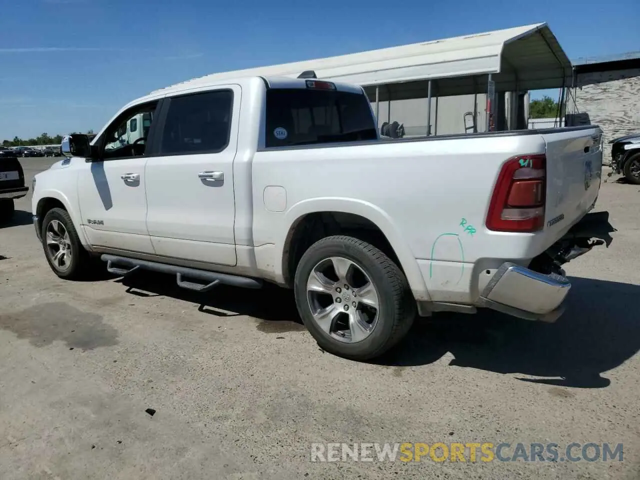 2 fotografías del automóvil dañado 1C6RREJT3KN751061 RAM 1500 2019