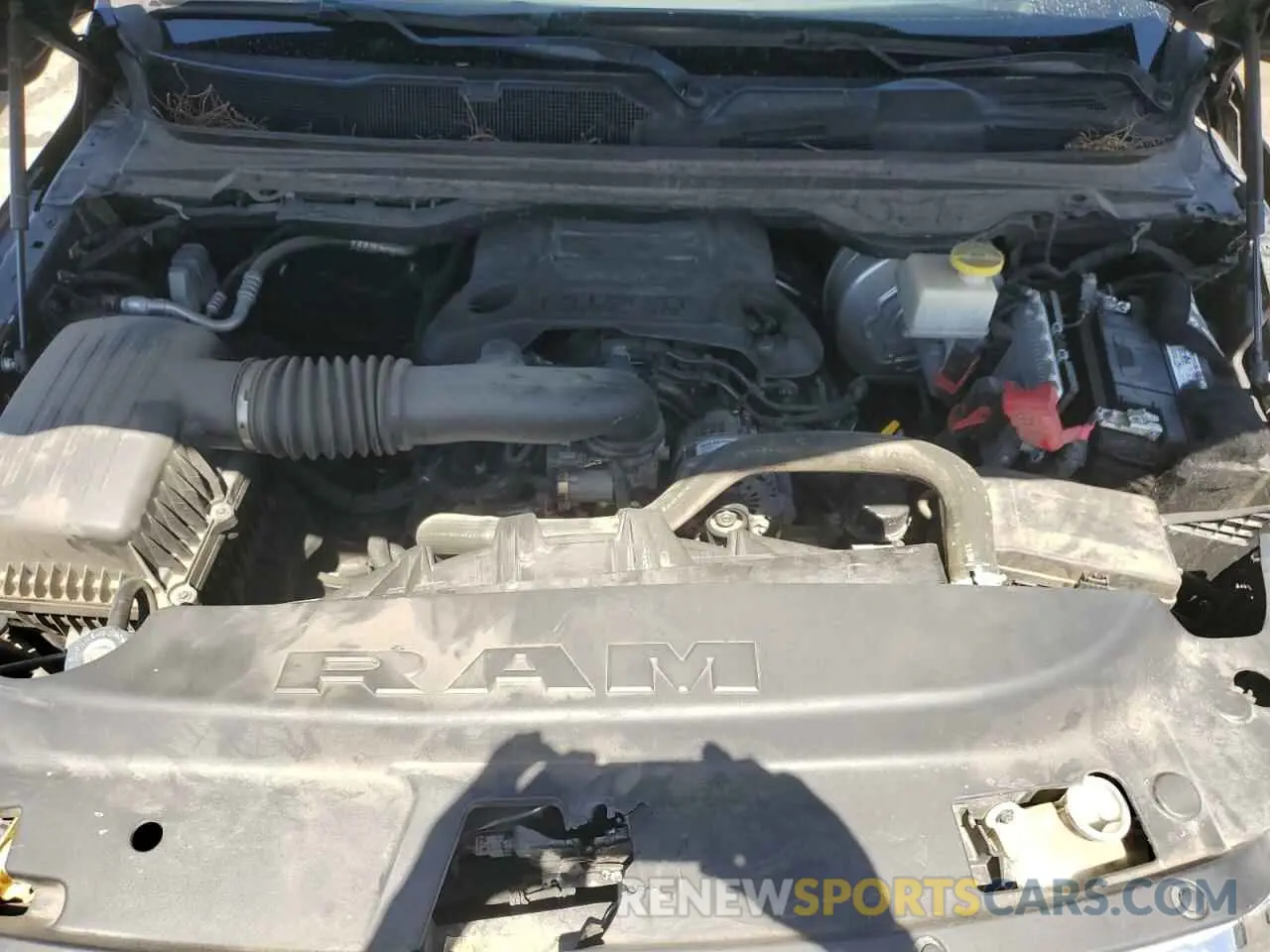 11 fotografías del automóvil dañado 1C6RREMT4KN894757 RAM 1500 2019