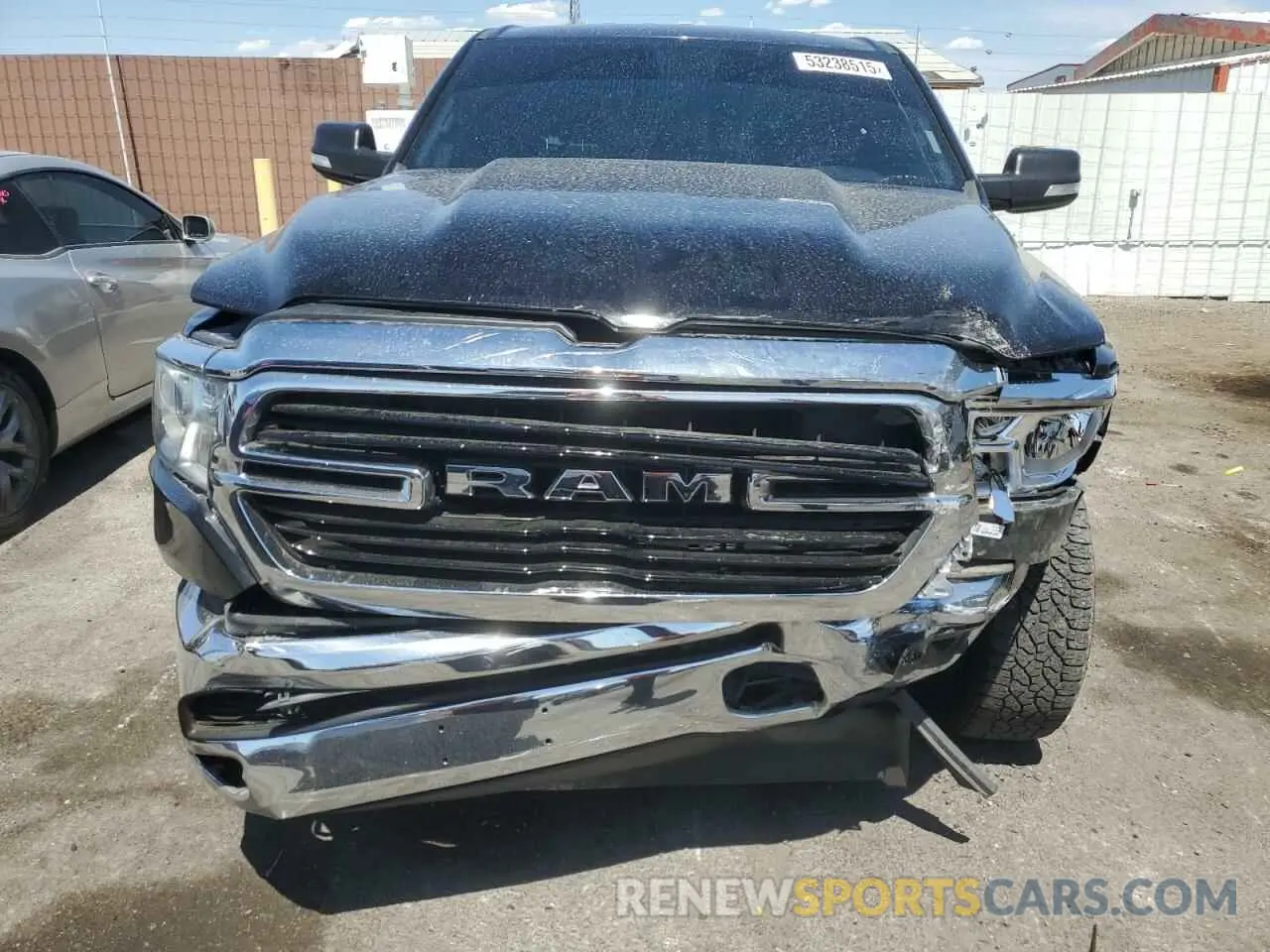 5 fotografías del automóvil dañado 1C6RREMT4KN894757 RAM 1500 2019