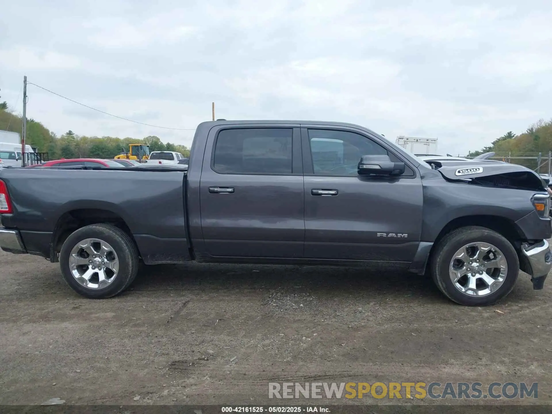 13 fotografías del automóvil dañado 1C6RREMT7KN891111 RAM 1500 2019
