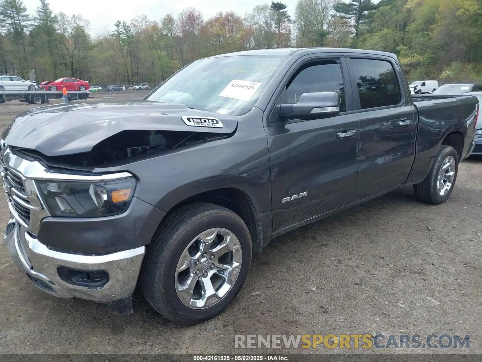2 fotografías del automóvil dañado 1C6RREMT7KN891111 RAM 1500 2019