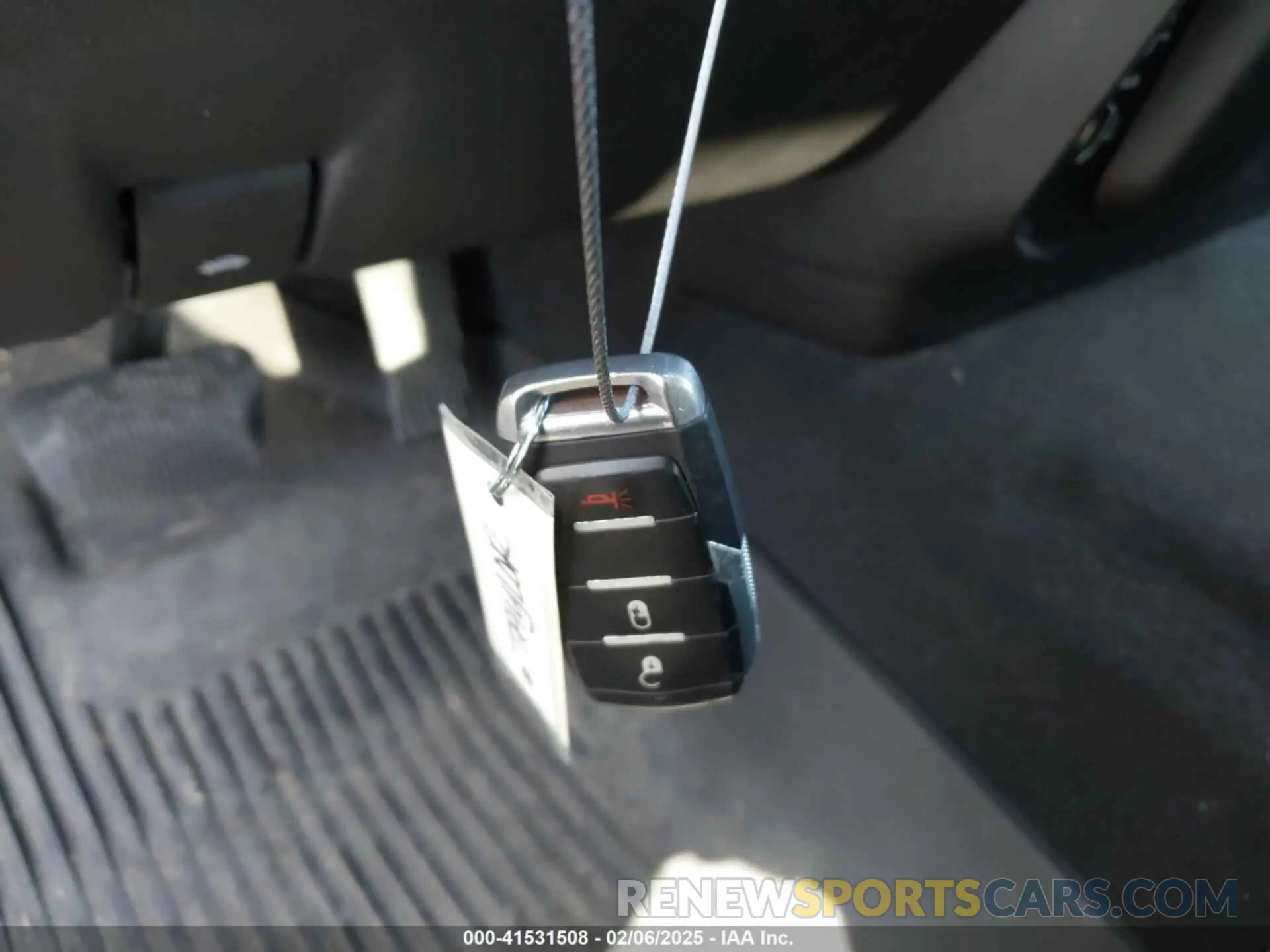 11 fotografías del automóvil dañado 1C6RRFBG5KN783940 RAM 1500 2019