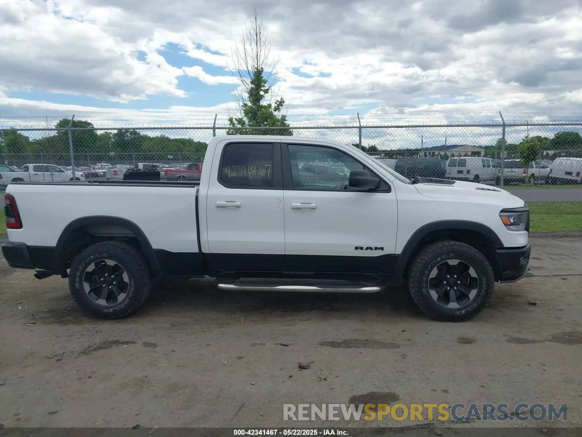 14 fotografías del automóvil dañado 1C6RRFEG0KN806763 RAM 1500 2019