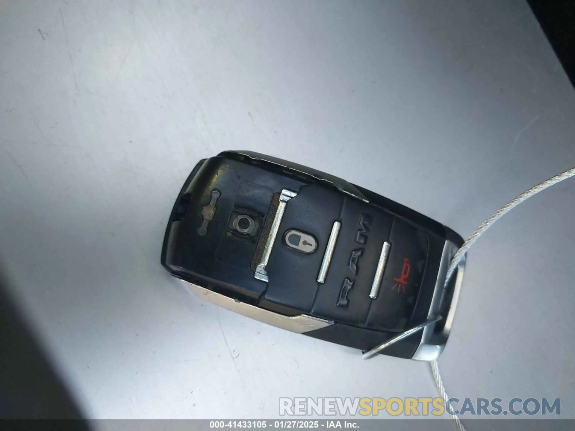11 fotografías del automóvil dañado 1C6RRFEG8KN887978 RAM 1500 2019
