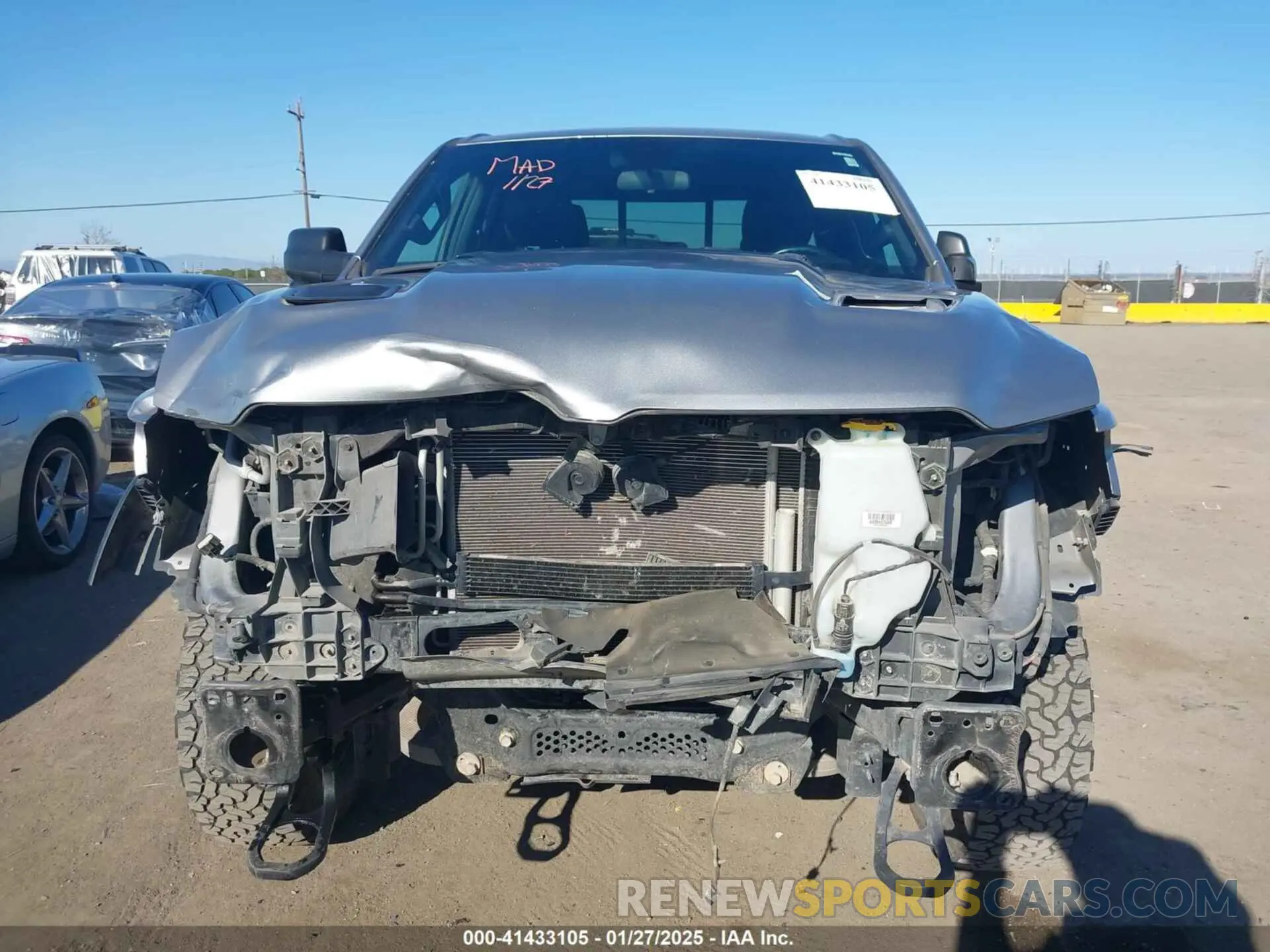 13 fotografías del automóvil dañado 1C6RRFEG8KN887978 RAM 1500 2019