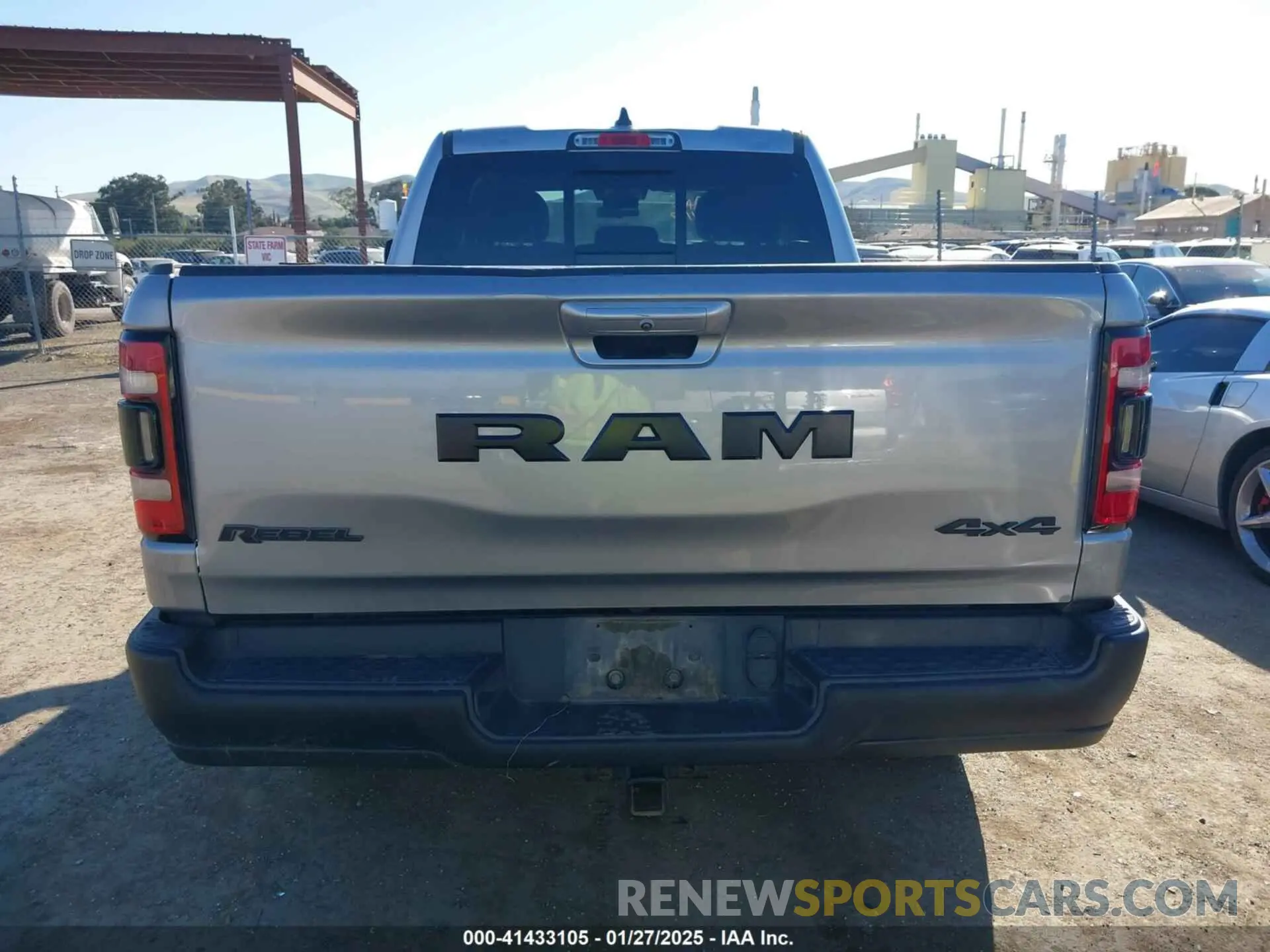 17 fotografías del automóvil dañado 1C6RRFEG8KN887978 RAM 1500 2019