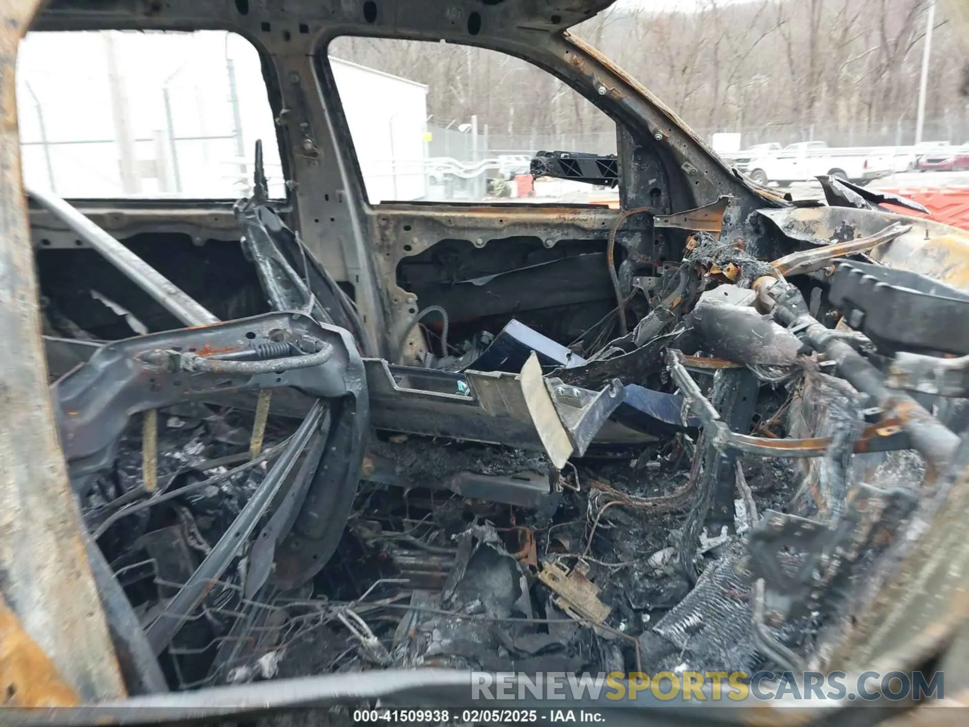 5 fotografías del automóvil dañado 1C6RRFFG0KN816224 RAM 1500 2019