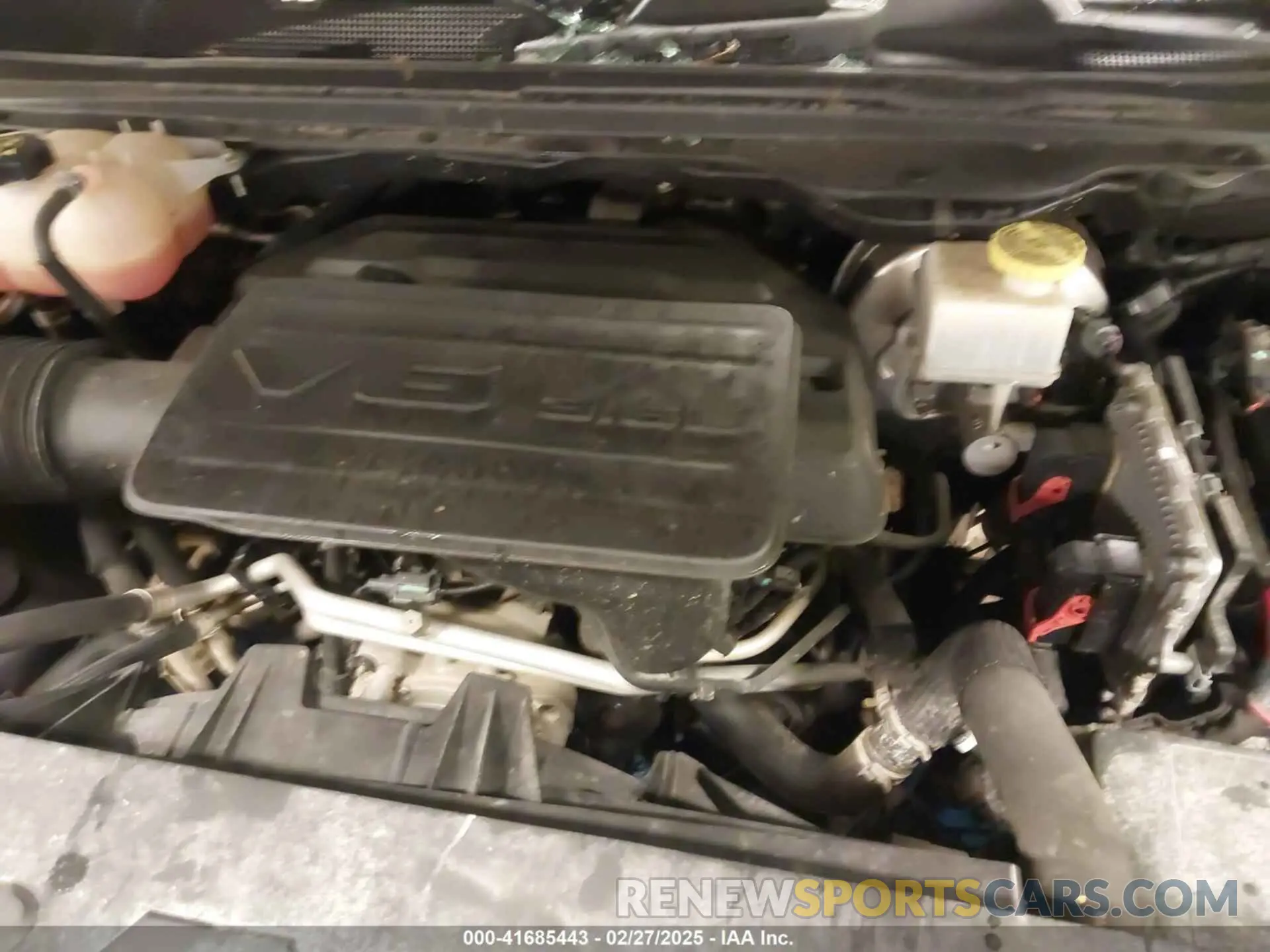 10 fotografías del automóvil dañado 1C6RRFFG0KN818782 RAM 1500 2019