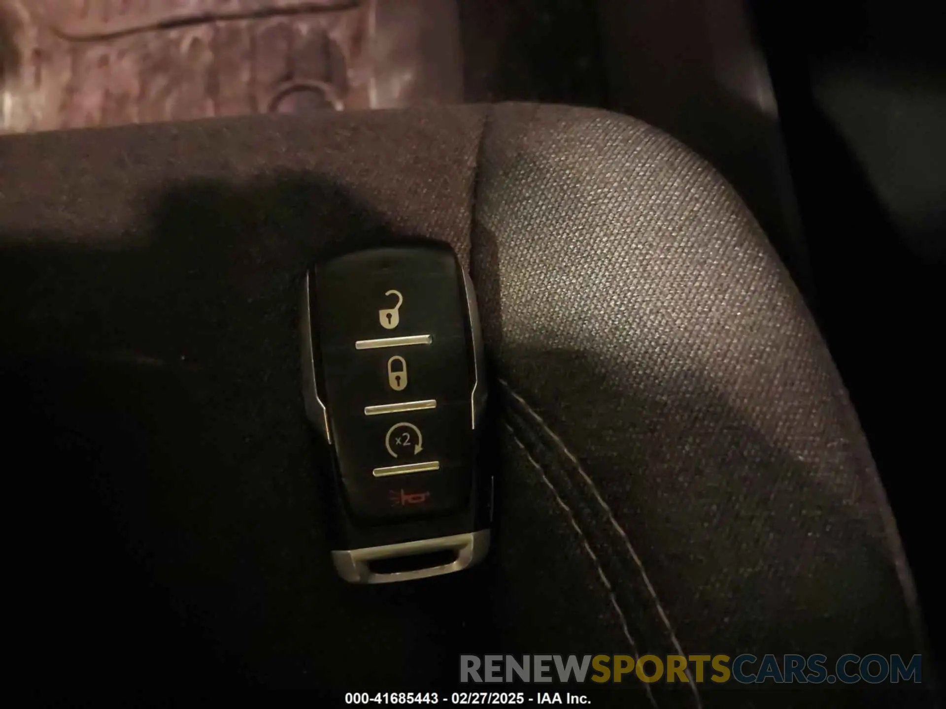 11 fotografías del automóvil dañado 1C6RRFFG0KN818782 RAM 1500 2019
