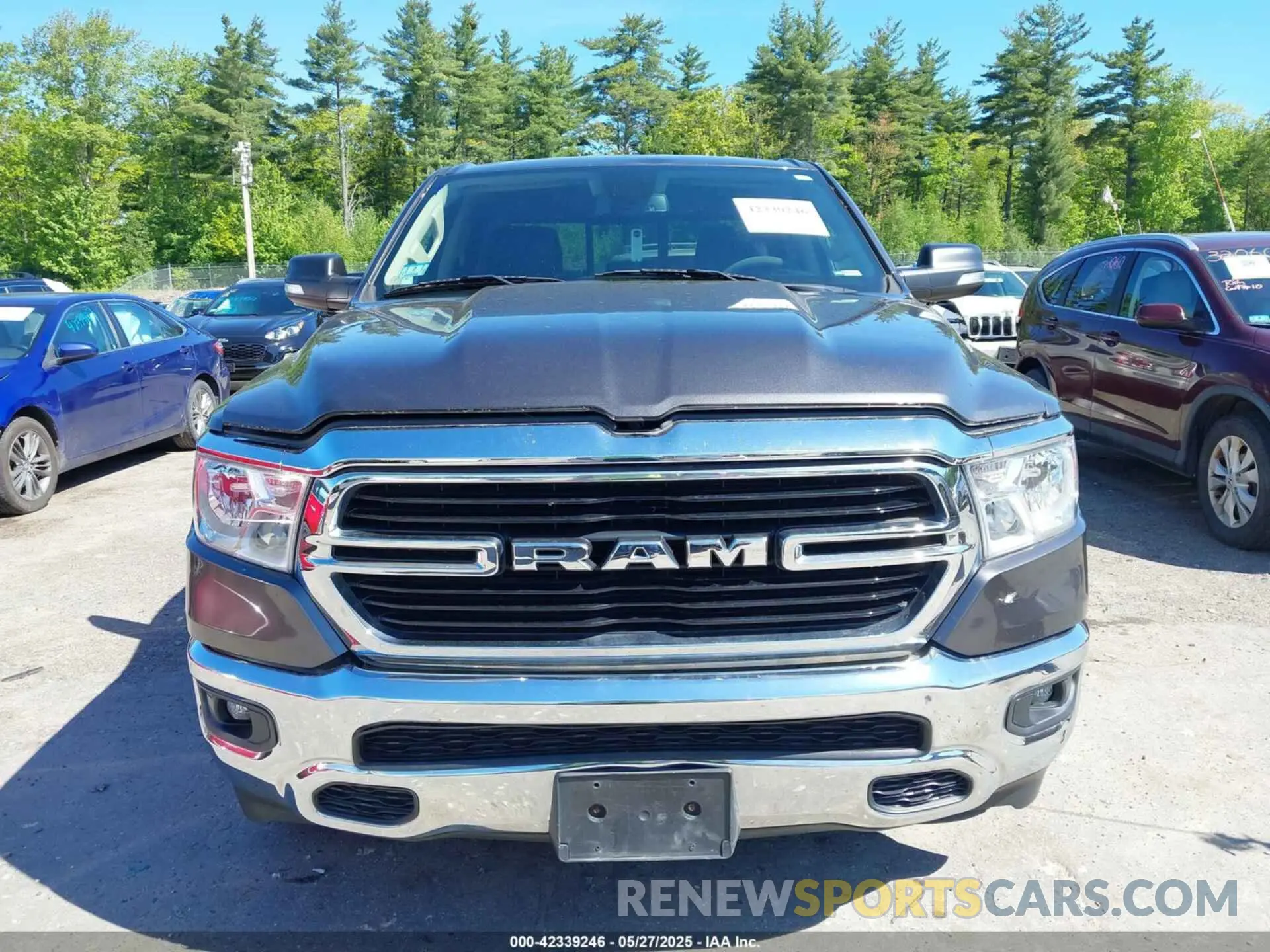 13 fotografías del automóvil dañado 1C6RRFFG1KN699043 RAM 1500 2019