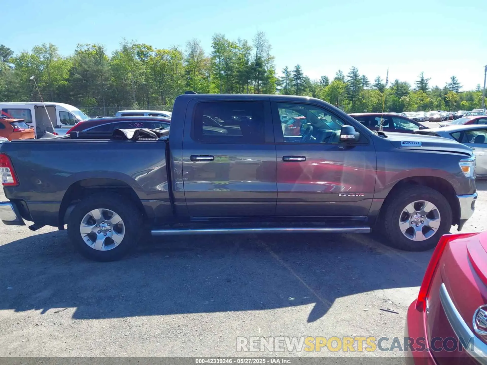 14 fotografías del automóvil dañado 1C6RRFFG1KN699043 RAM 1500 2019