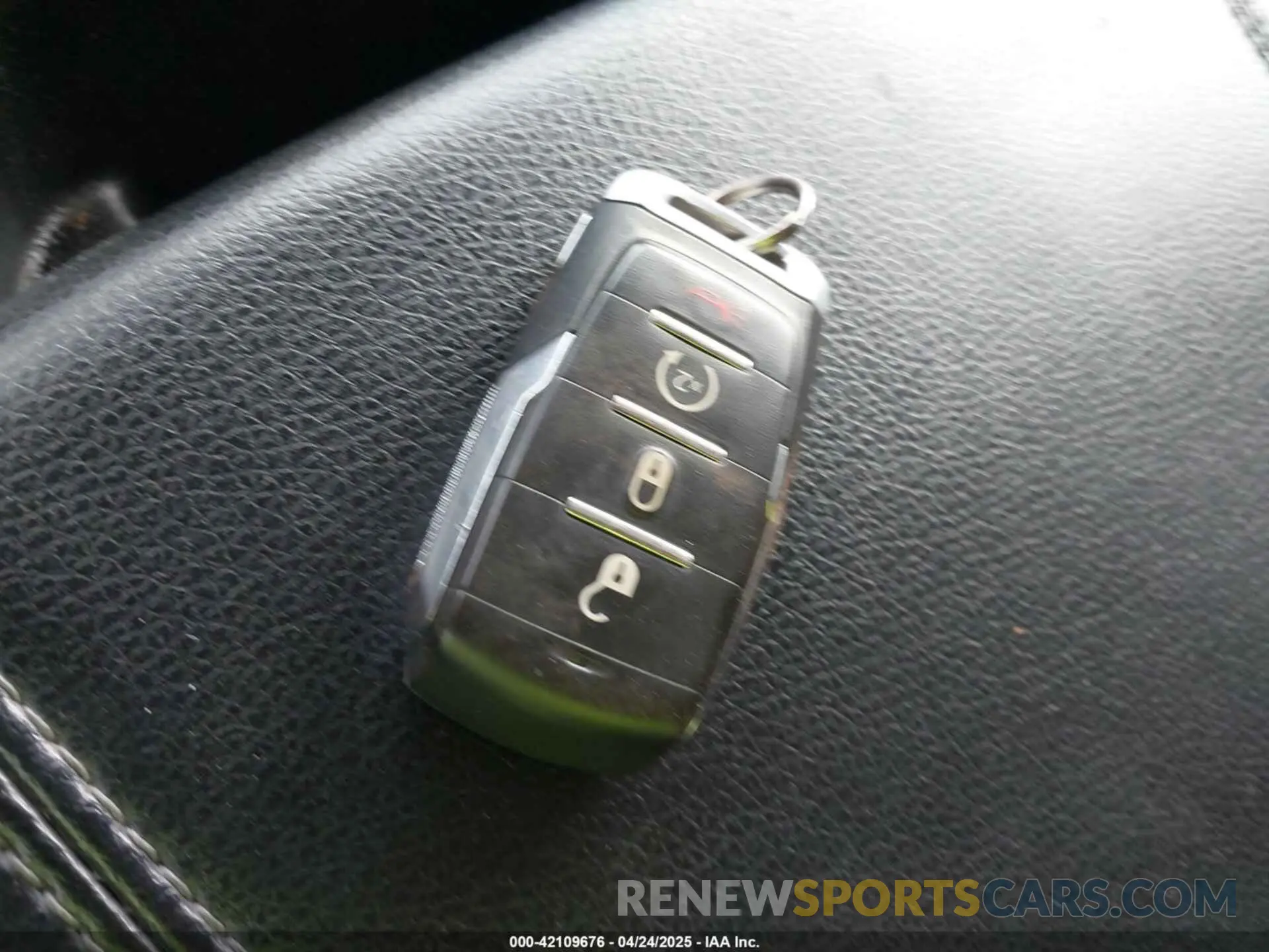 11 fotografías del automóvil dañado 1C6RRFFG2KN696717 RAM 1500 2019