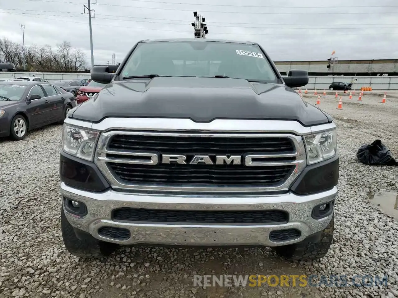 5 fotografías del automóvil dañado 1C6RRFFG5KN846027 RAM 1500 2019