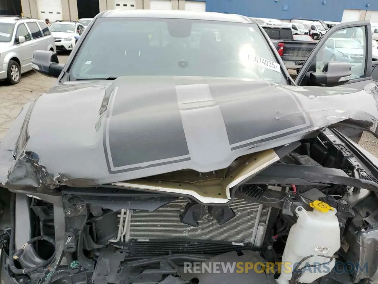 11 fotografías del automóvil dañado 1C6RRFFG6KN803591 RAM 1500 2019