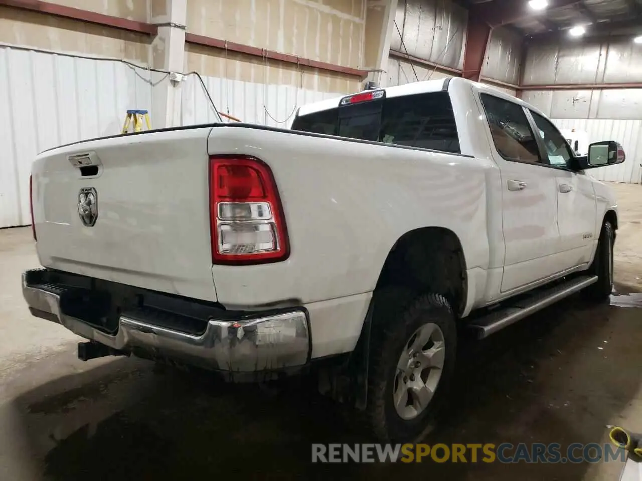 3 fotografías del automóvil dañado 1C6RRFFG9KN702058 RAM 1500 2019