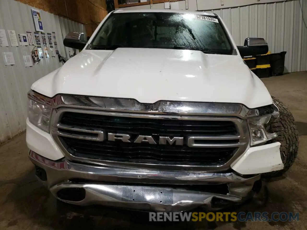 5 fotografías del automóvil dañado 1C6RRFFG9KN702058 RAM 1500 2019