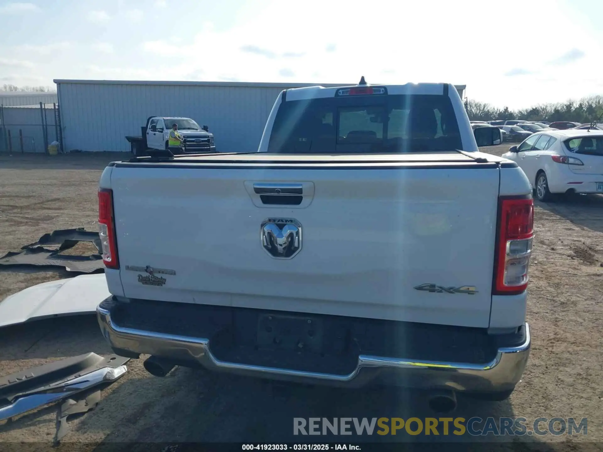17 fotografías del automóvil dañado 1C6SRFBT0KN822397 RAM 1500 2019