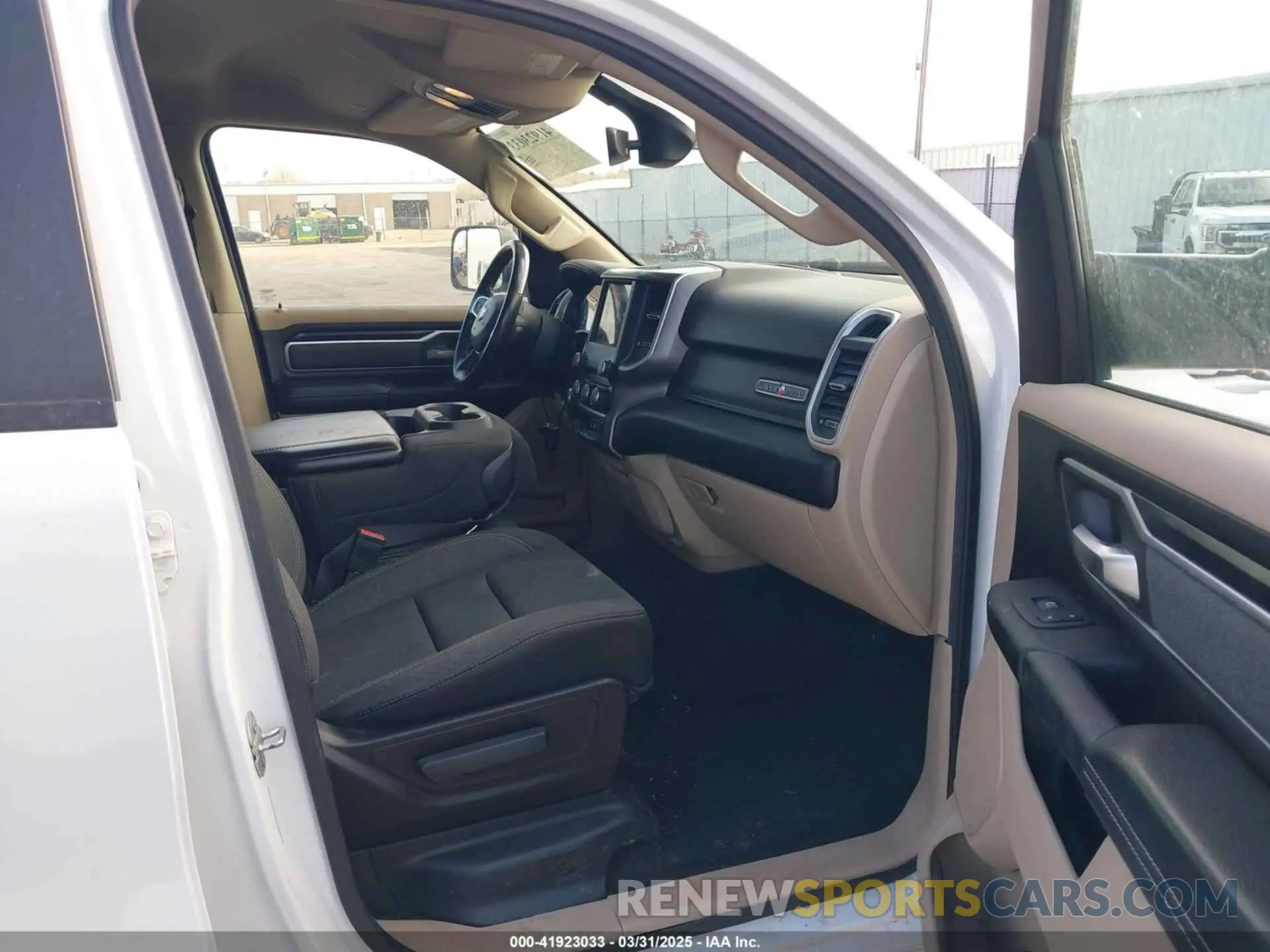 5 fotografías del automóvil dañado 1C6SRFBT0KN822397 RAM 1500 2019