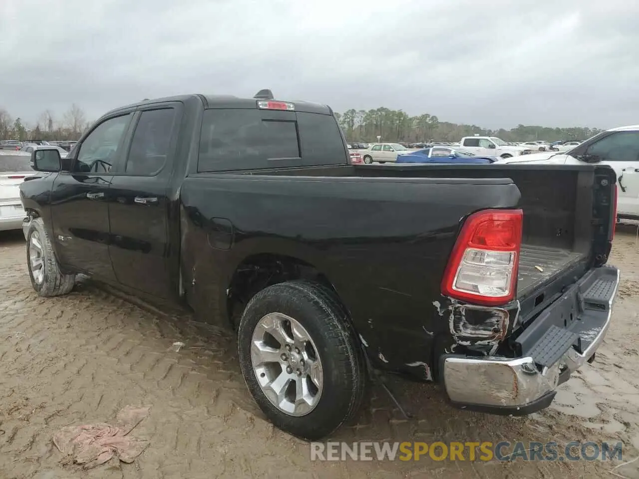 2 fotografías del automóvil dañado 1C6SRFBT0KN886259 RAM 1500 2019