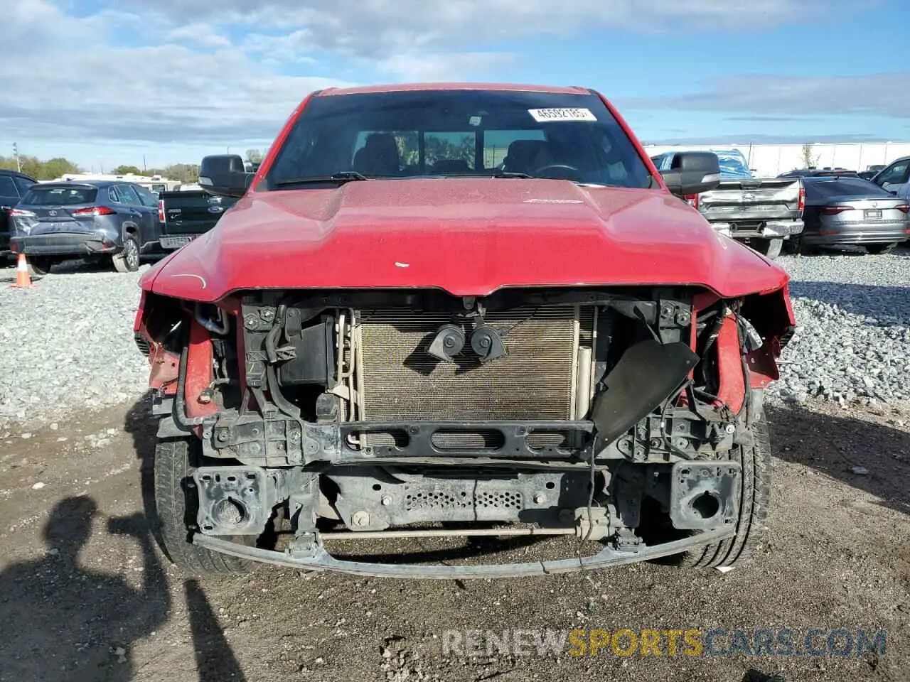 5 fotografías del automóvil dañado 1C6SRFBT2KN865283 RAM 1500 2019