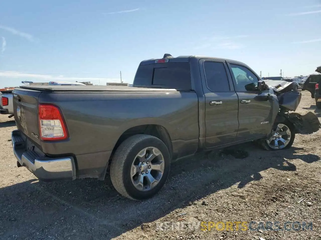3 fotografías del automóvil dañado 1C6SRFBT2KN918161 RAM 1500 2019
