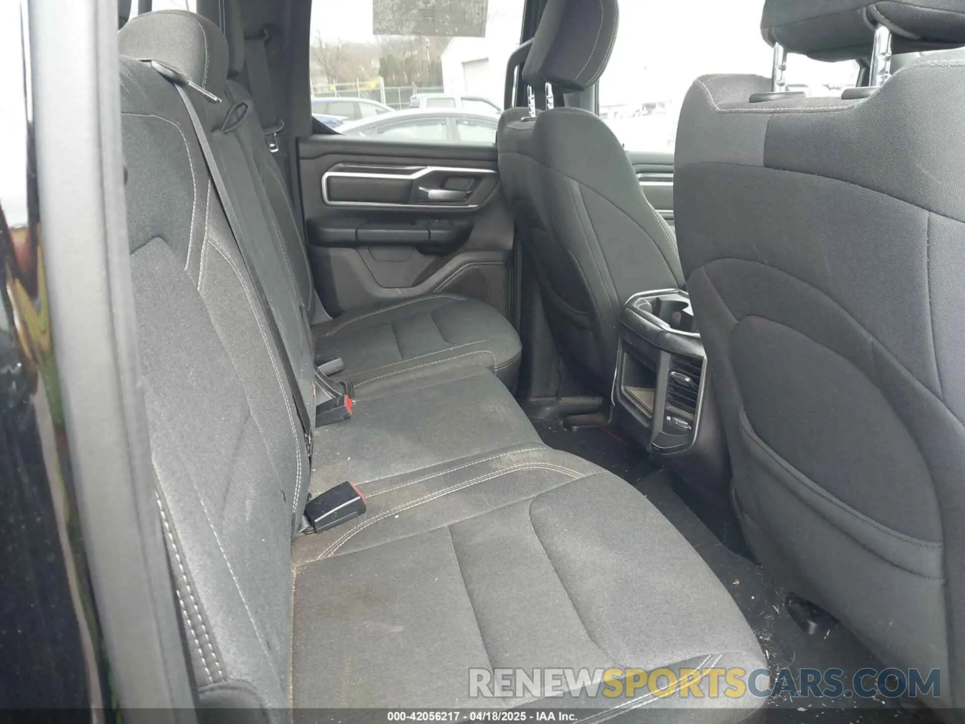 8 fotografías del automóvil dañado 1C6SRFBT3KN623246 RAM 1500 2019