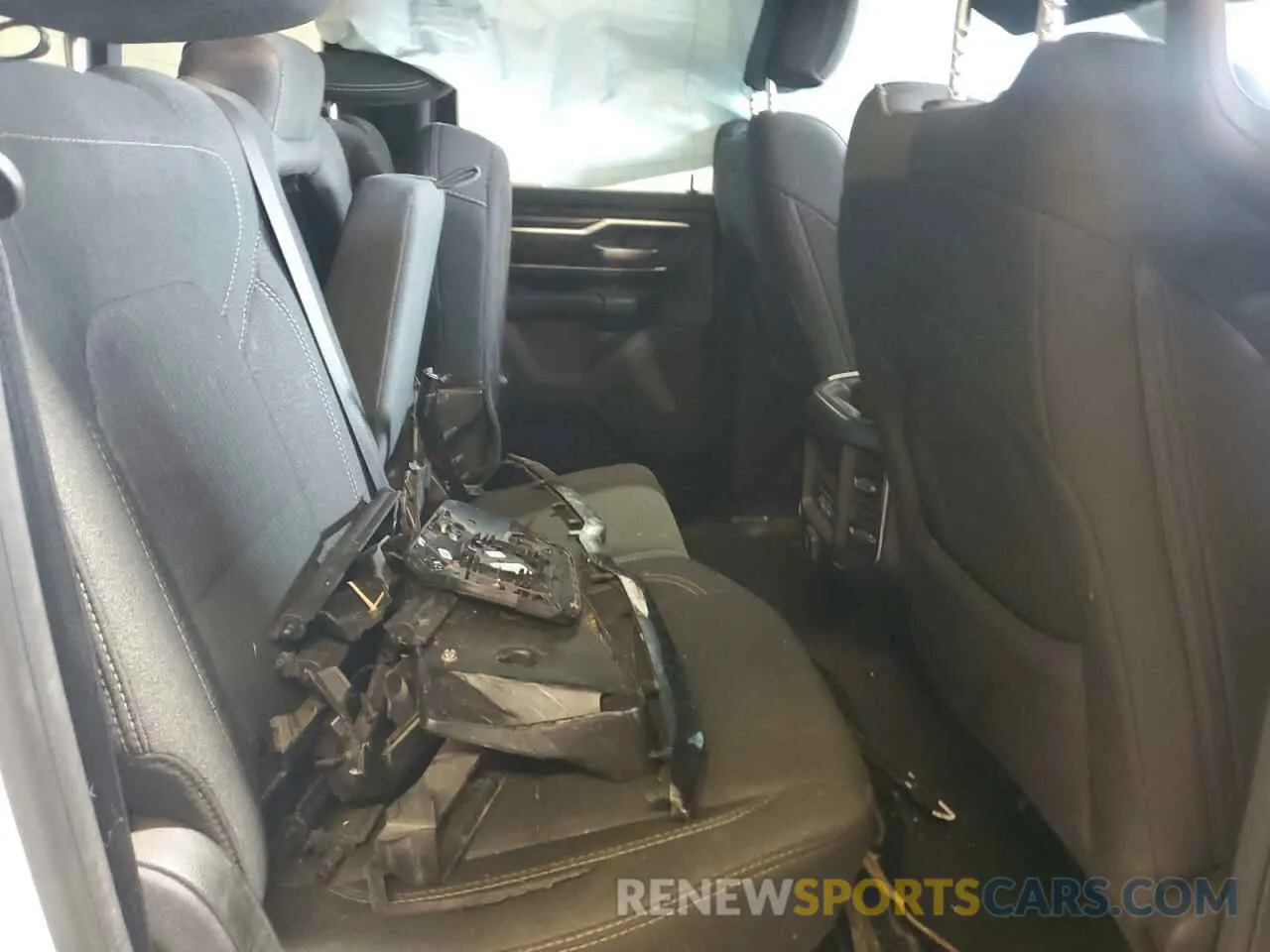10 fotografías del automóvil dañado 1C6SRFBT6KN771892 RAM 1500 2019