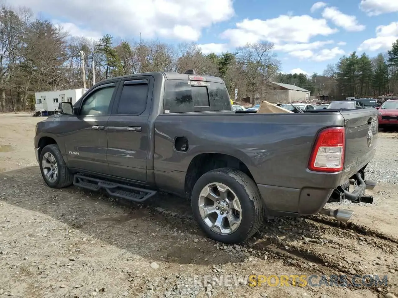 2 fotografías del automóvil dañado 1C6SRFBT9KN885580 RAM 1500 2019