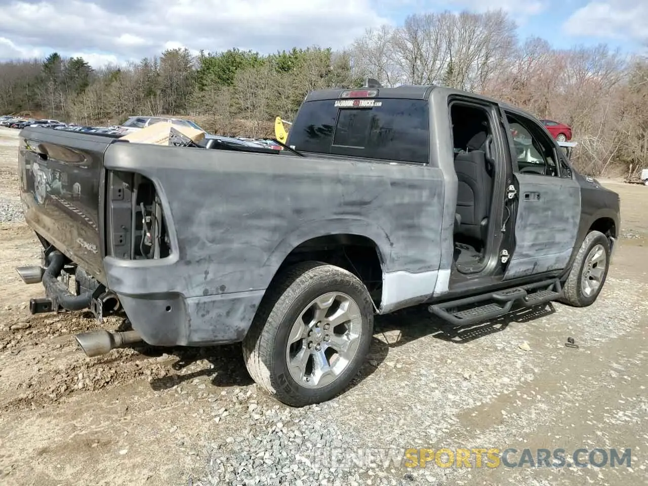 3 fotografías del automóvil dañado 1C6SRFBT9KN885580 RAM 1500 2019