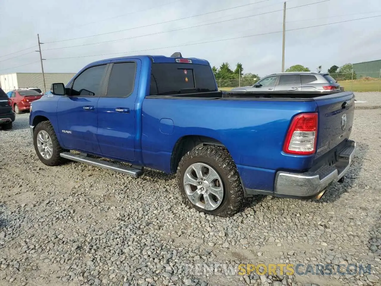2 fotografías del automóvil dañado 1C6SRFBTXKN772124 RAM 1500 2019