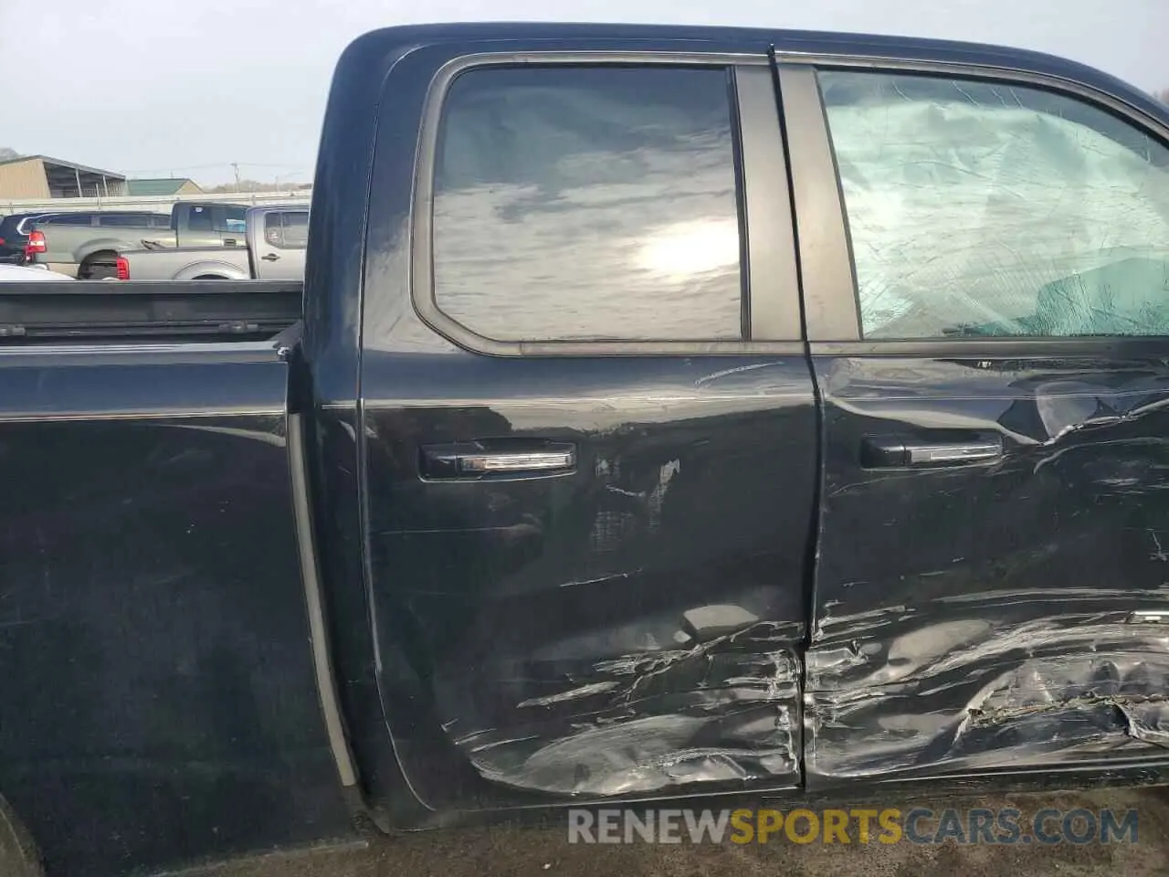11 fotografías del automóvil dañado 1C6SRFBTXKN903746 RAM 1500 2019