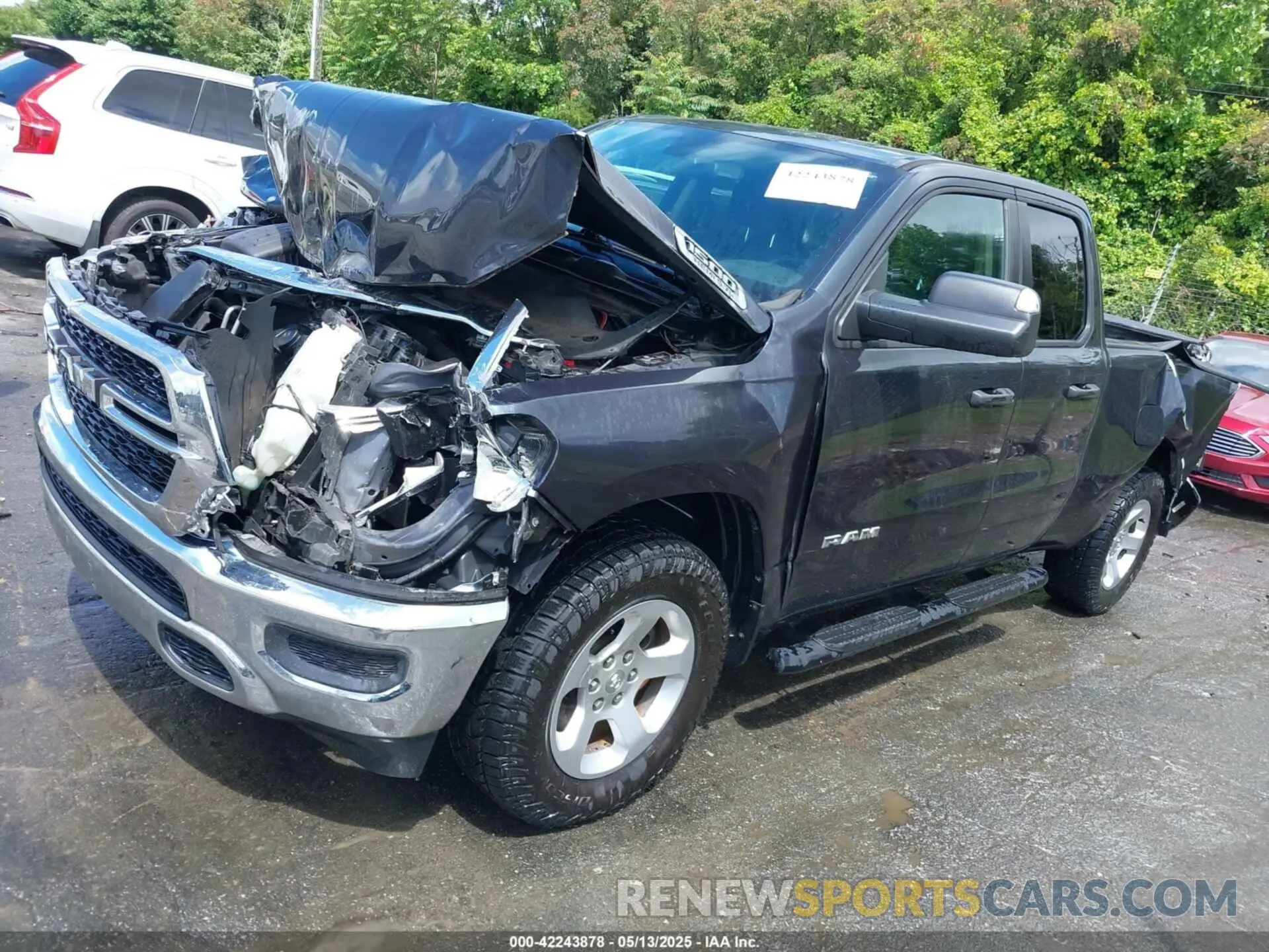 2 fotografías del automóvil dañado 1C6SRFCT5KN597618 RAM 1500 2019