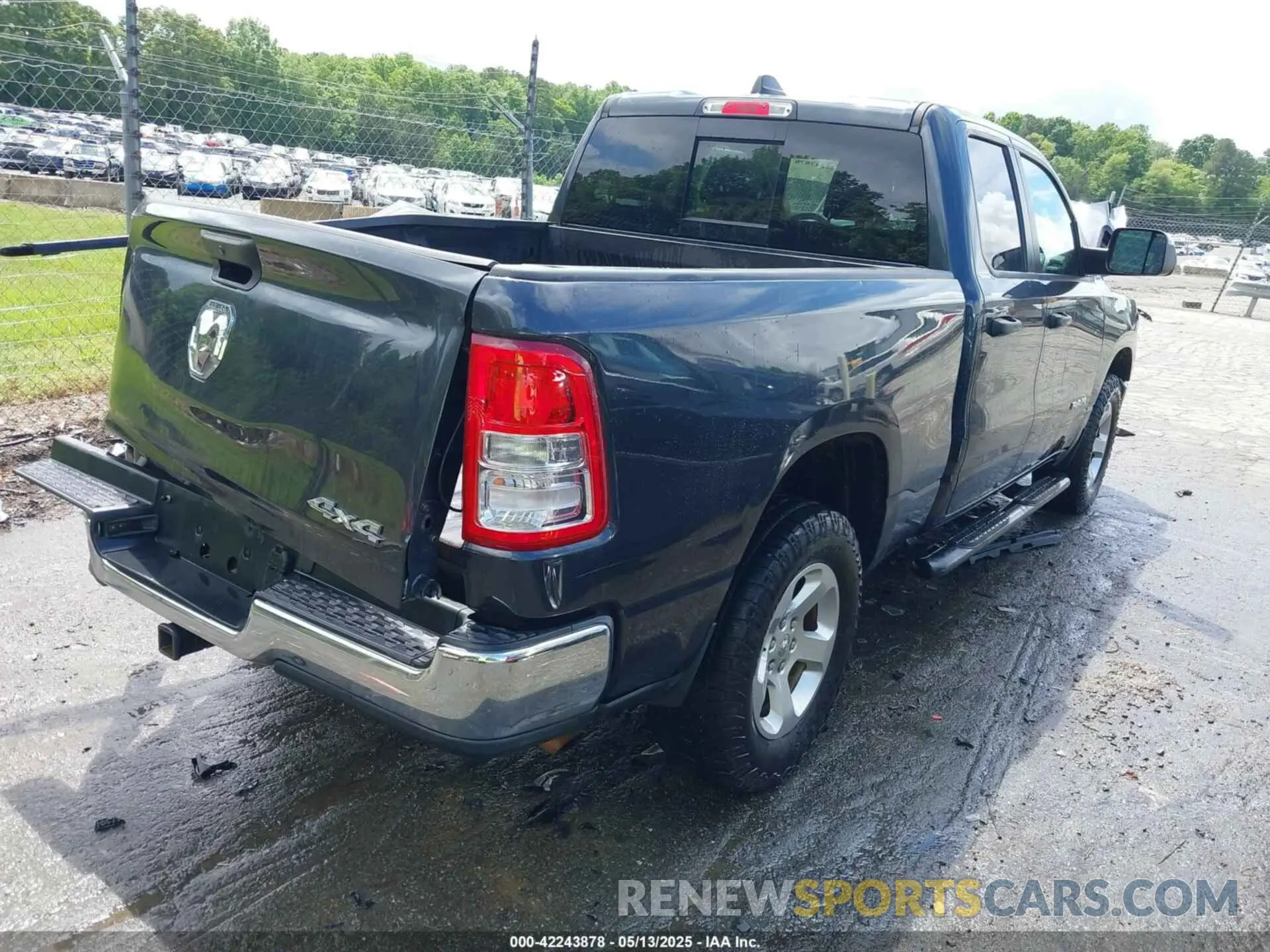 4 fotografías del automóvil dañado 1C6SRFCT5KN597618 RAM 1500 2019