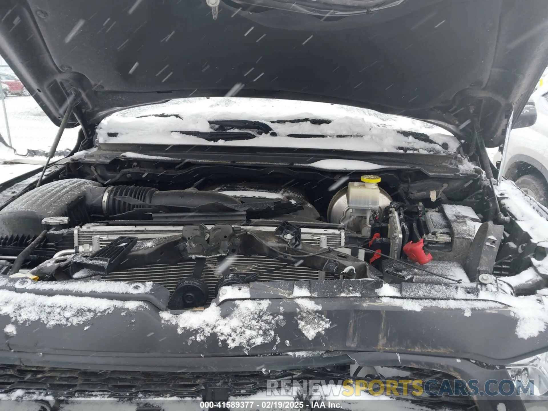 10 fotografías del automóvil dañado 1C6SRFCT8KN812411 RAM 1500 2019