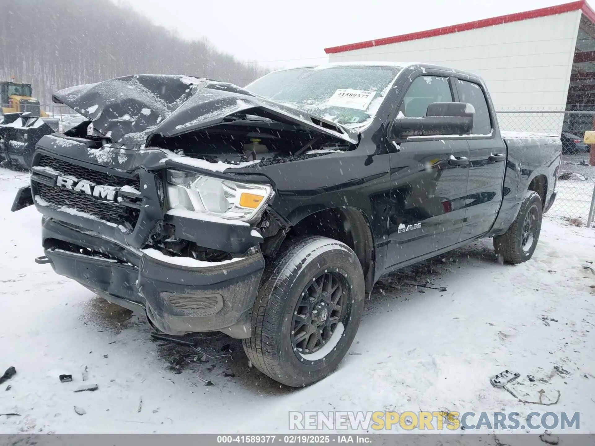 2 fotografías del automóvil dañado 1C6SRFCT8KN812411 RAM 1500 2019