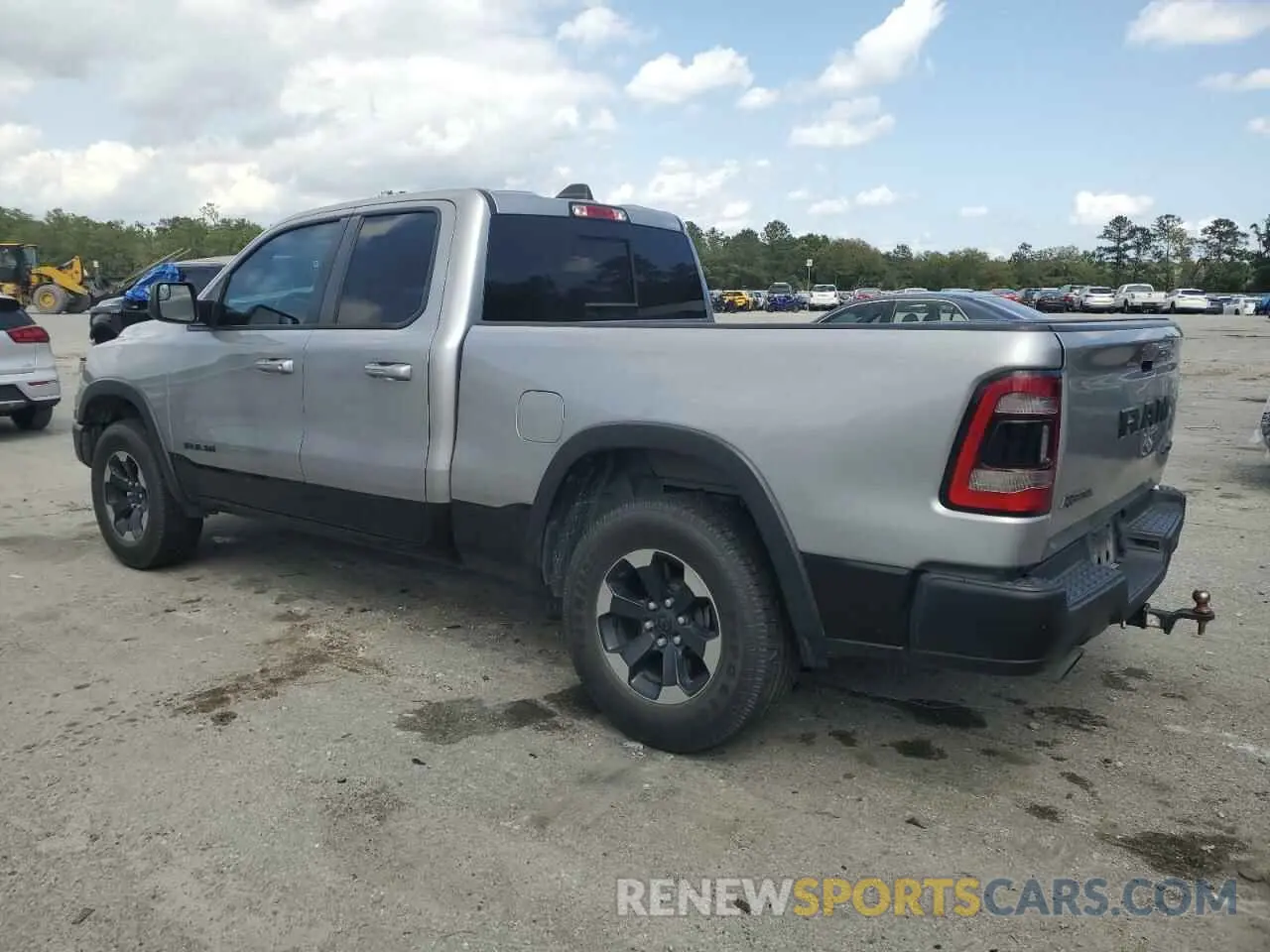 2 fotografías del automóvil dañado 1C6SRFET1KN875363 RAM 1500 2019