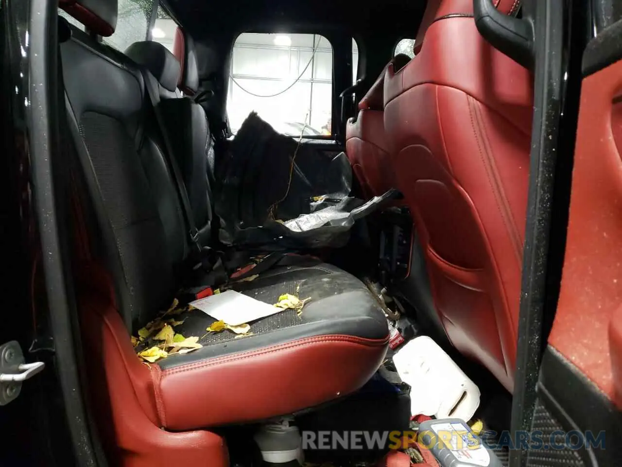 10 fotografías del automóvil dañado 1C6SRFET2KN565965 RAM 1500 2019