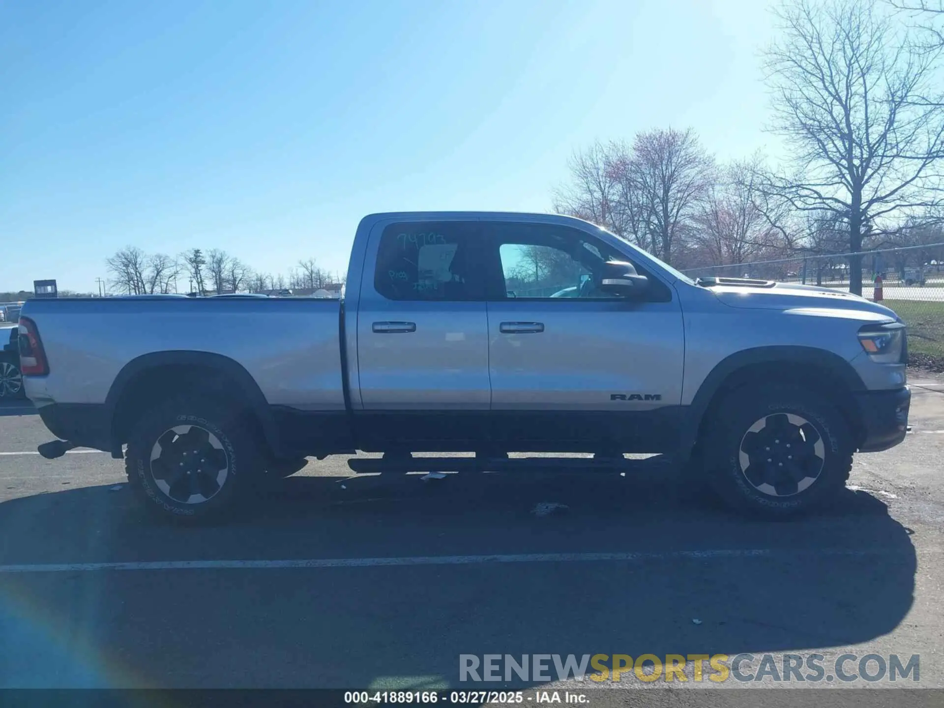 14 fotografías del automóvil dañado 1C6SRFET2KN671753 RAM 1500 2019