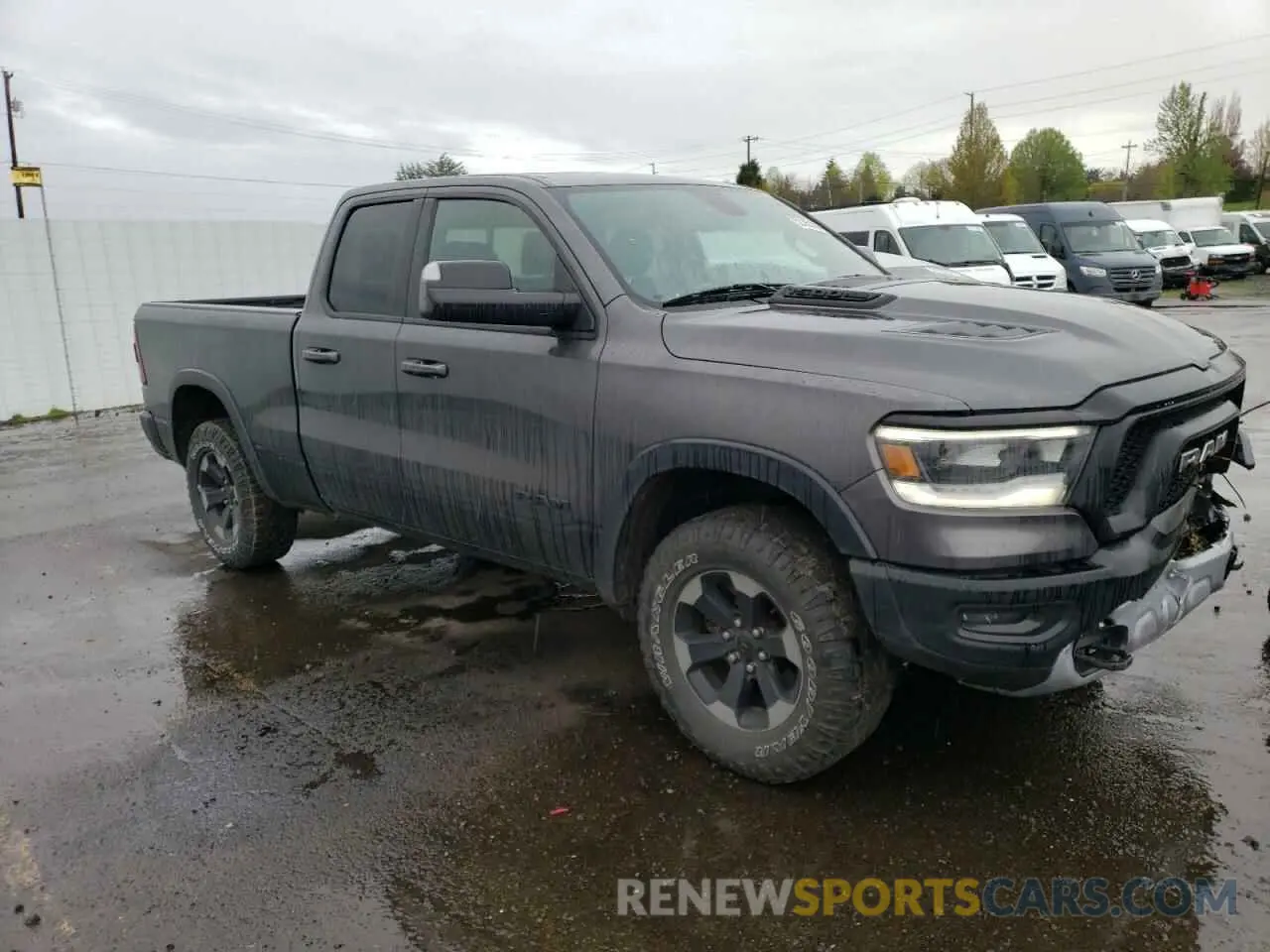 4 fotografías del automóvil dañado 1C6SRFET9KN717269 RAM 1500 2019