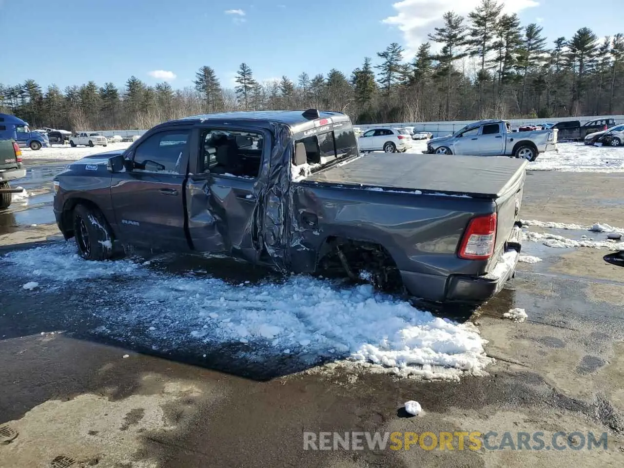 2 fotografías del automóvil dañado 1C6SRFFT0KN608648 RAM 1500 2019