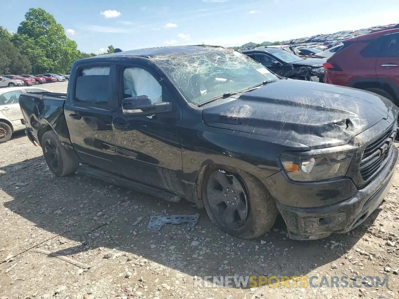4 fotografías del automóvil dañado 1C6SRFFT0KN870198 RAM 1500 2019
