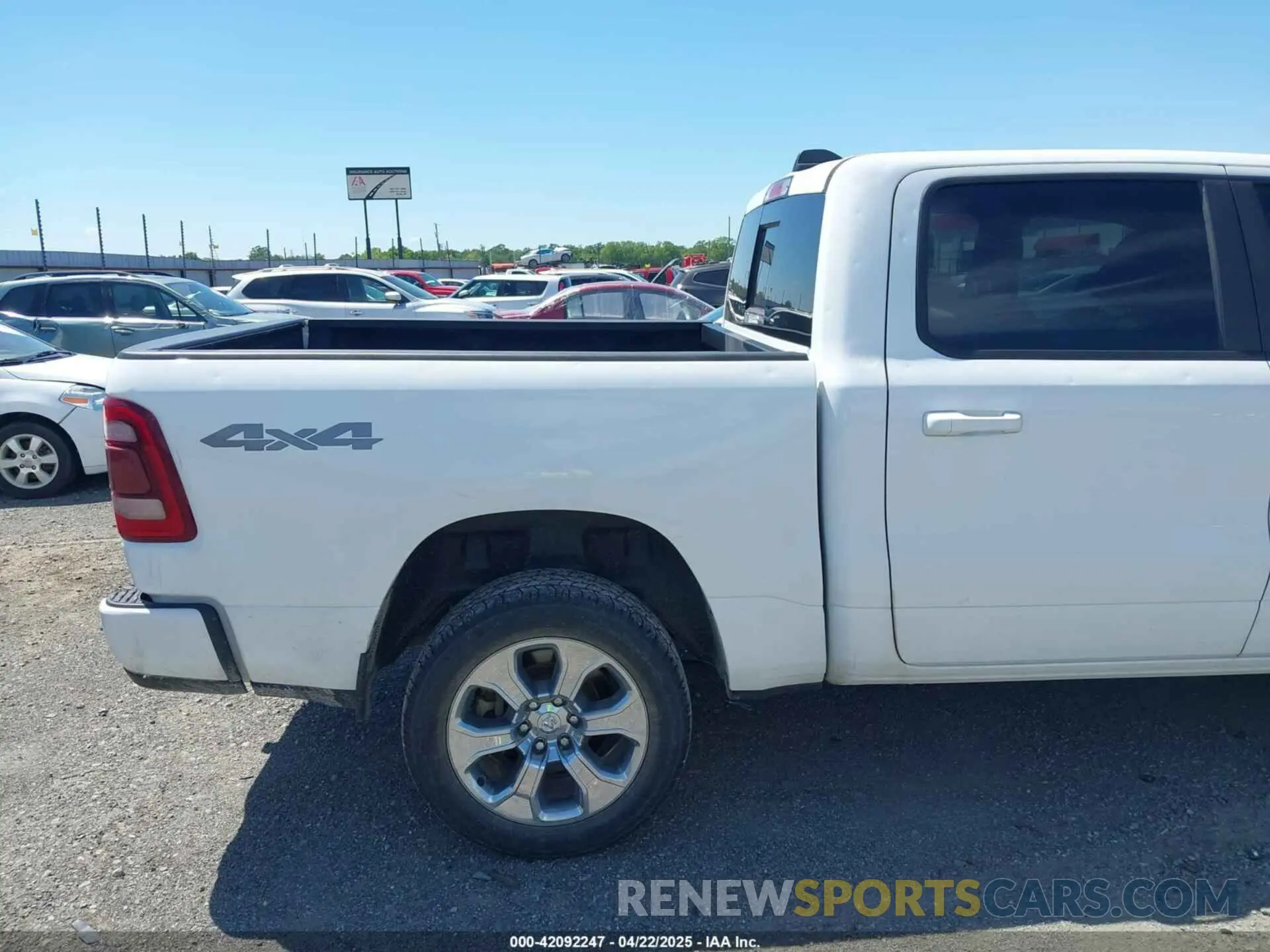 13 fotografías del automóvil dañado 1C6SRFFT0KN911008 RAM 1500 2019