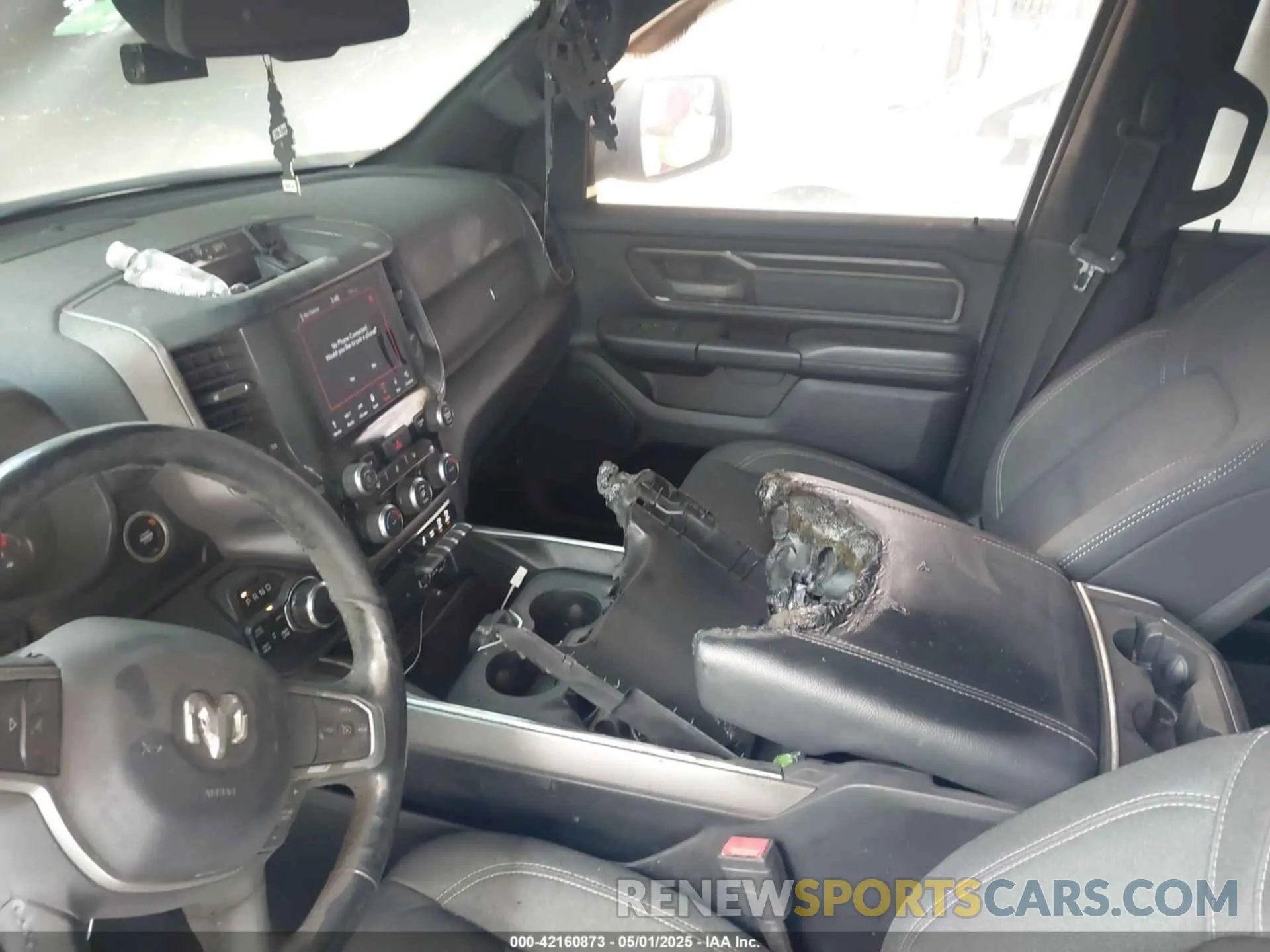6 fotografías del automóvil dañado 1C6SRFFT1KN559122 RAM 1500 2019